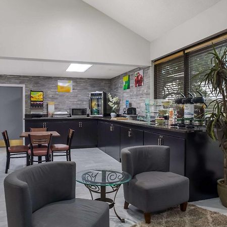 Quality Inn Toledo Zewnętrze zdjęcie